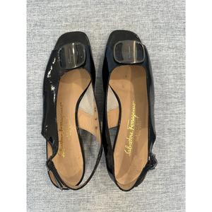 Salvatore Ferragamo patent leather slingback block heel shoes in Black